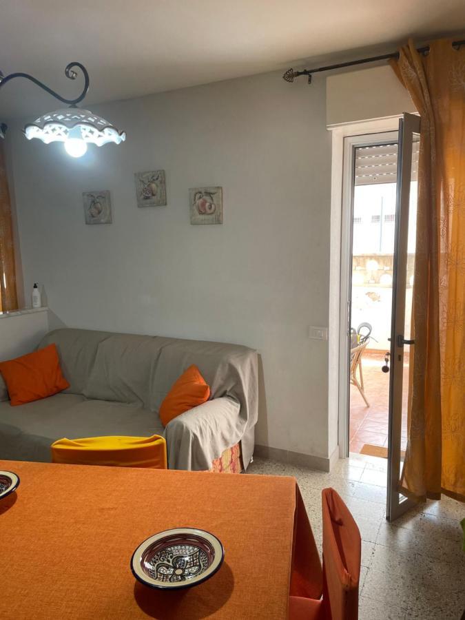 トラーパニ Il Nostro Sole Bed & Breakfast エクステリア 写真
